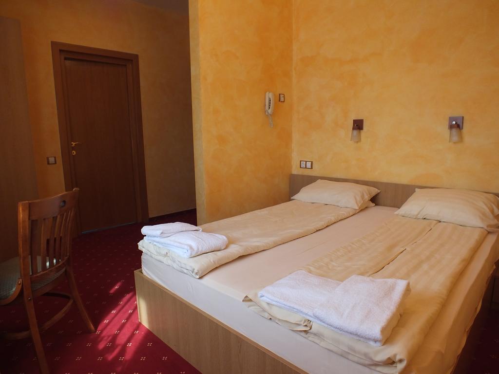 Motel Vector Acăţari Стая снимка