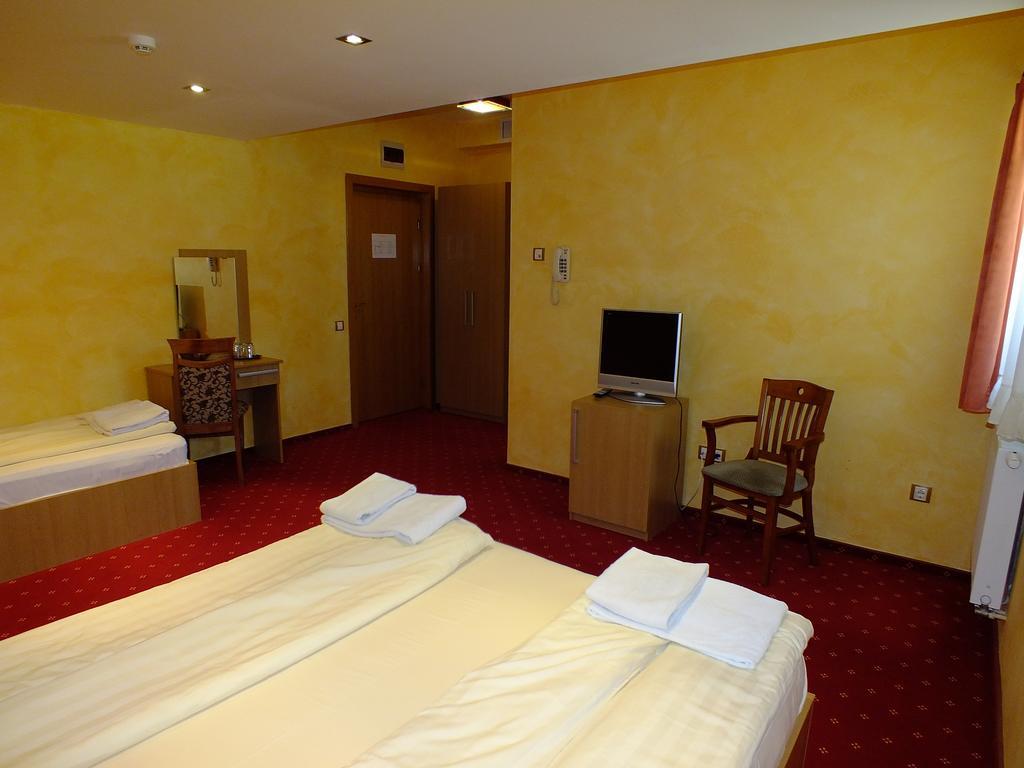 Motel Vector Acăţari Стая снимка