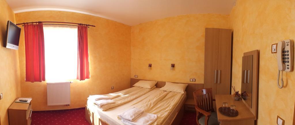 Motel Vector Acăţari Стая снимка